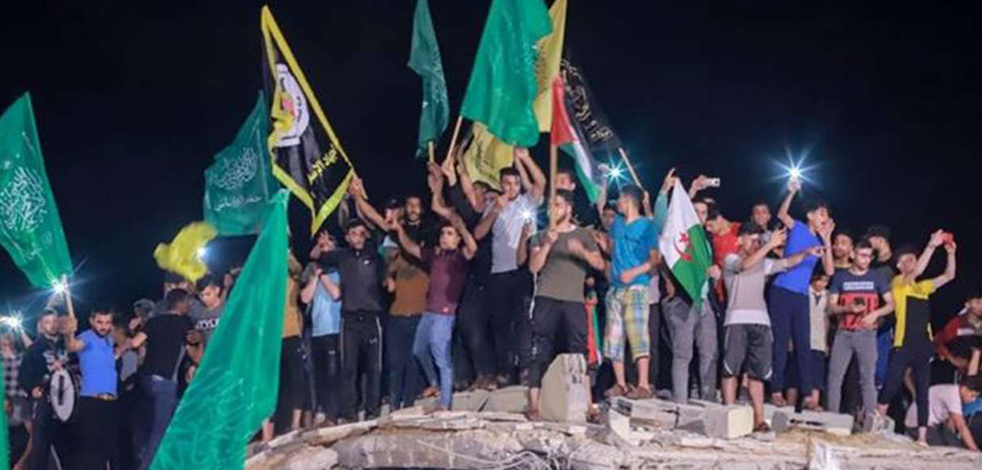 Filistinliler, direnişi kutluyor!