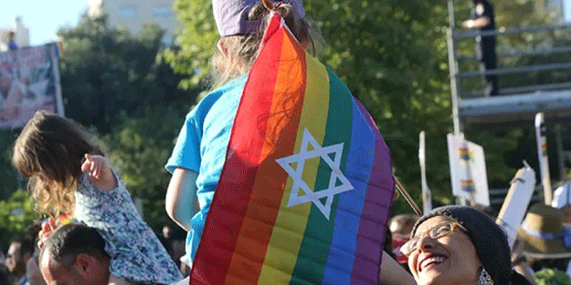 Filistinlileri katlettiği yerde LGBT haklarını savunacaklar