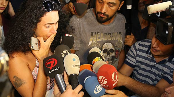Filiz Aker’in yeğeni Dora Ercan konuştu: Vatan'ın hiçbir suçu yok