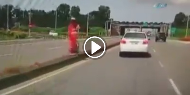 Film sahnesi gibi kaza!