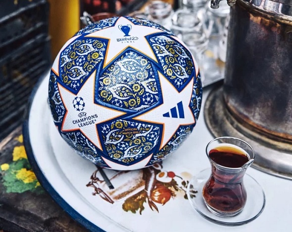 Final Atatürk Olimpiyat Stadı'nda! Şampiyonlar Ligi topunda Türkiye detayı