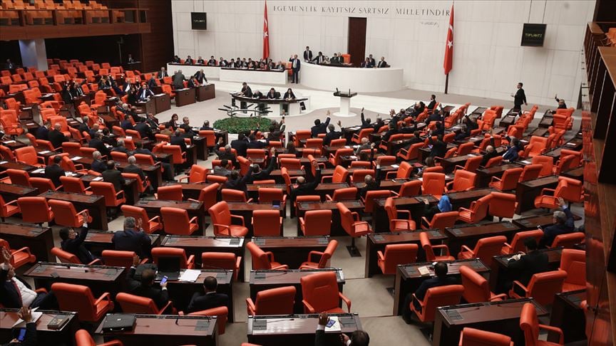 Finansal piyasalara ilişkin yenilikler içeren teklif Genel Kurul'da kabul edildi