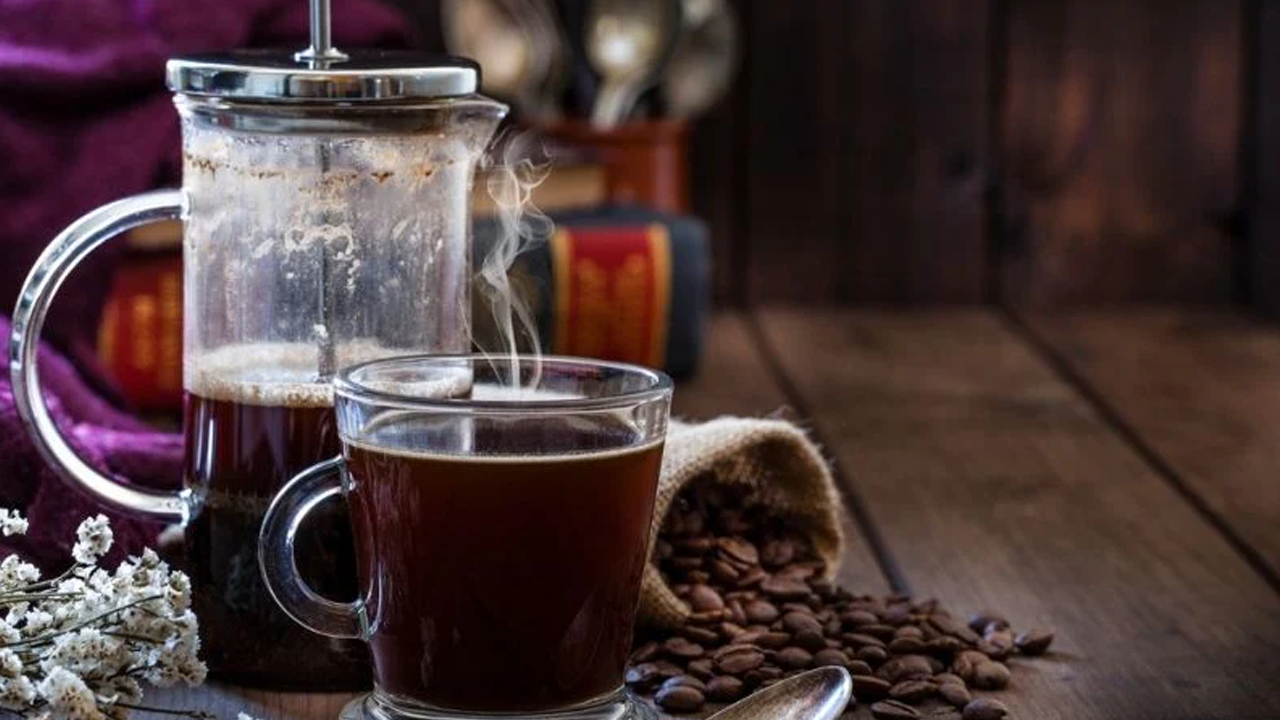 Fincandaki Gizli Tehlike: Filtre Kahve Hakkında Ezber Bozan Gerçek!