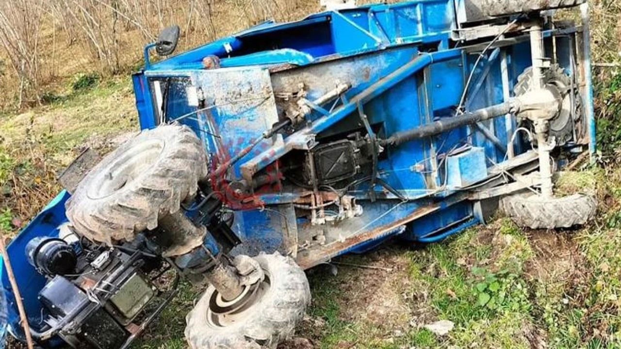 Fındık işçilerini taşıyan patpat devrildi! Yaralılar var