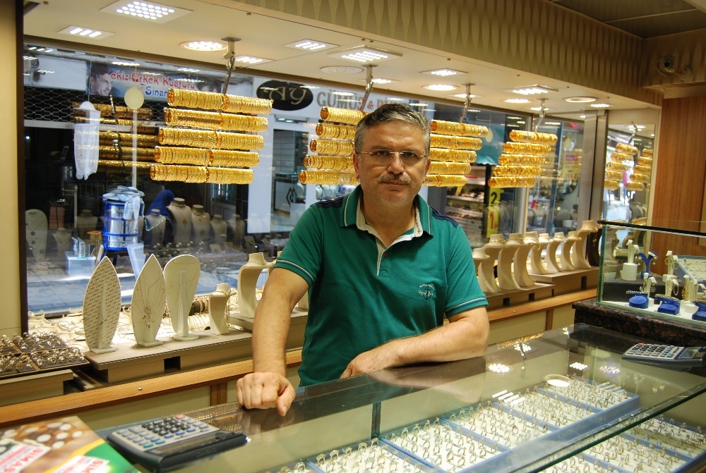 Fındık piyasaya inince altın sektörü de hareketlendi 