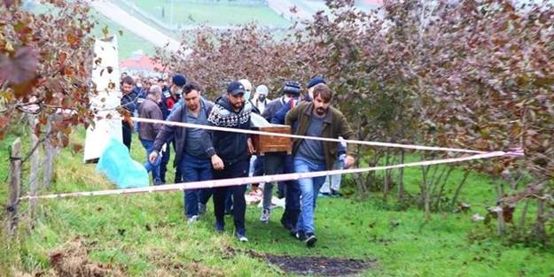 Fındık tarlasında ceset şoku!