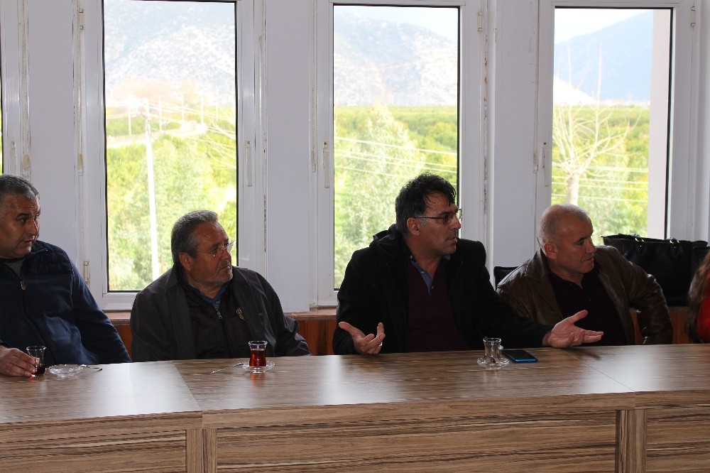 Finike ve Kumluca’da ulaşımla ilgili toplantı yapıldı 