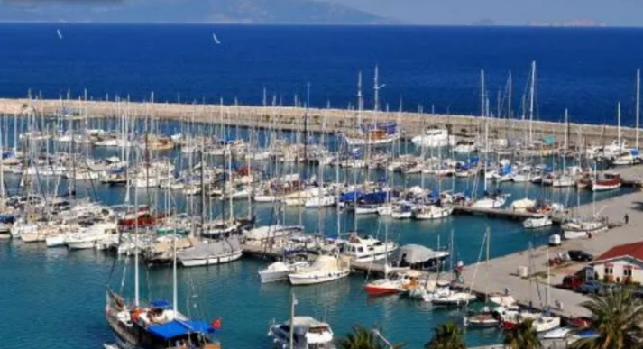 Finike Yat Limanı kiraya veriliyor