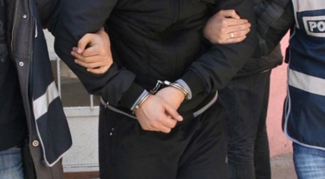 Firari FETÖ şüphelisi kadın Bolu’da enselendi