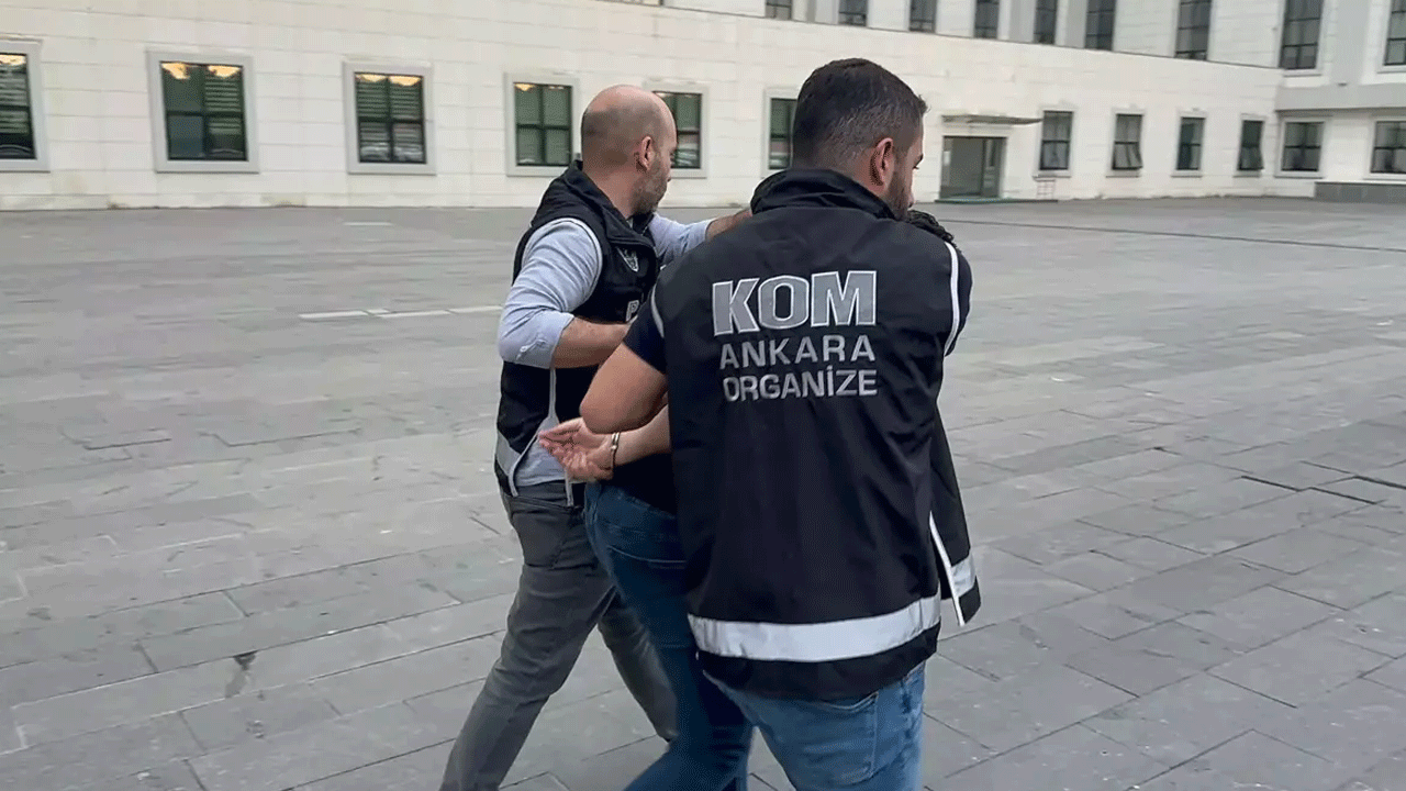 Firari FETÖ'cü girdiği delikte yakalandı