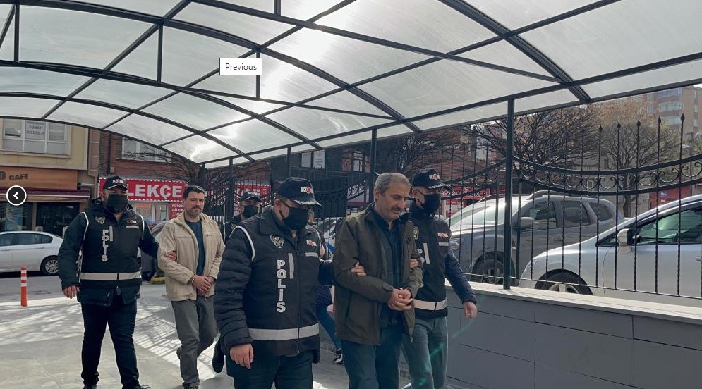 Firari FETÖ'cüler yakalandı! 4 gözaltı var