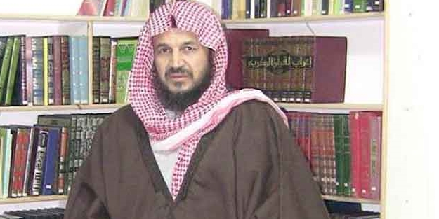 Fırat Kalkanı'na katılan Suriyeli grupları tekfir etti