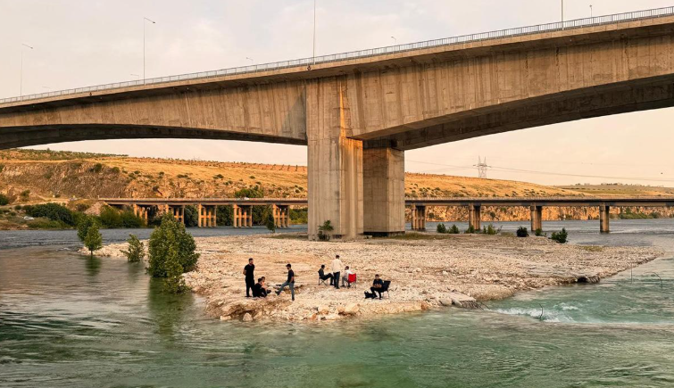 Fırat Nehri'nde korku dolu anlar: Piknik keyfi kabusa döndü