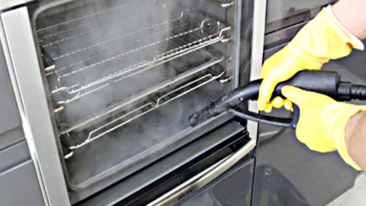 Fırın nasıl temizlenir? Fırınınızı parlatmak için en uygun yöntemler