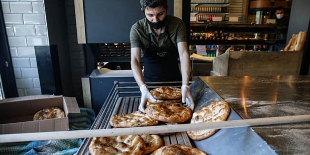 Fırınlarda pide hareketliliği başladı