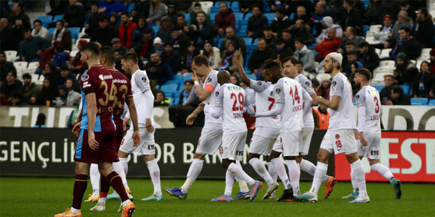 Fırtına darmadağın! Ağaoğlu sonrası bir darbe daha...