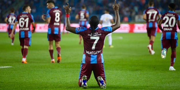 Fırtına ilk yarıda koptu! Maçta 4 gol, 1 penaltı...