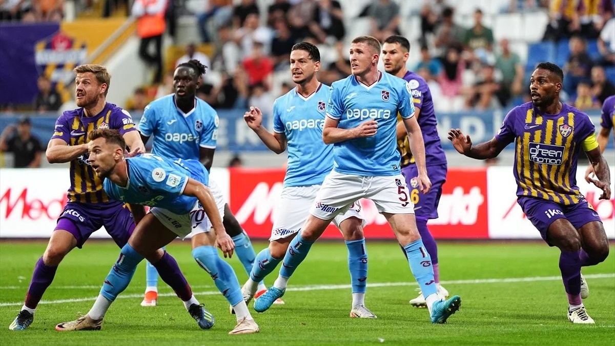 Fırtına’da yaprak kımıldamadı!