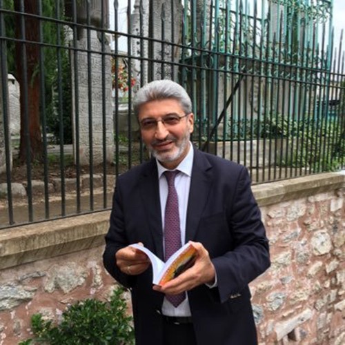 “Fırtınalı Yıllar” kitabı çıktı 