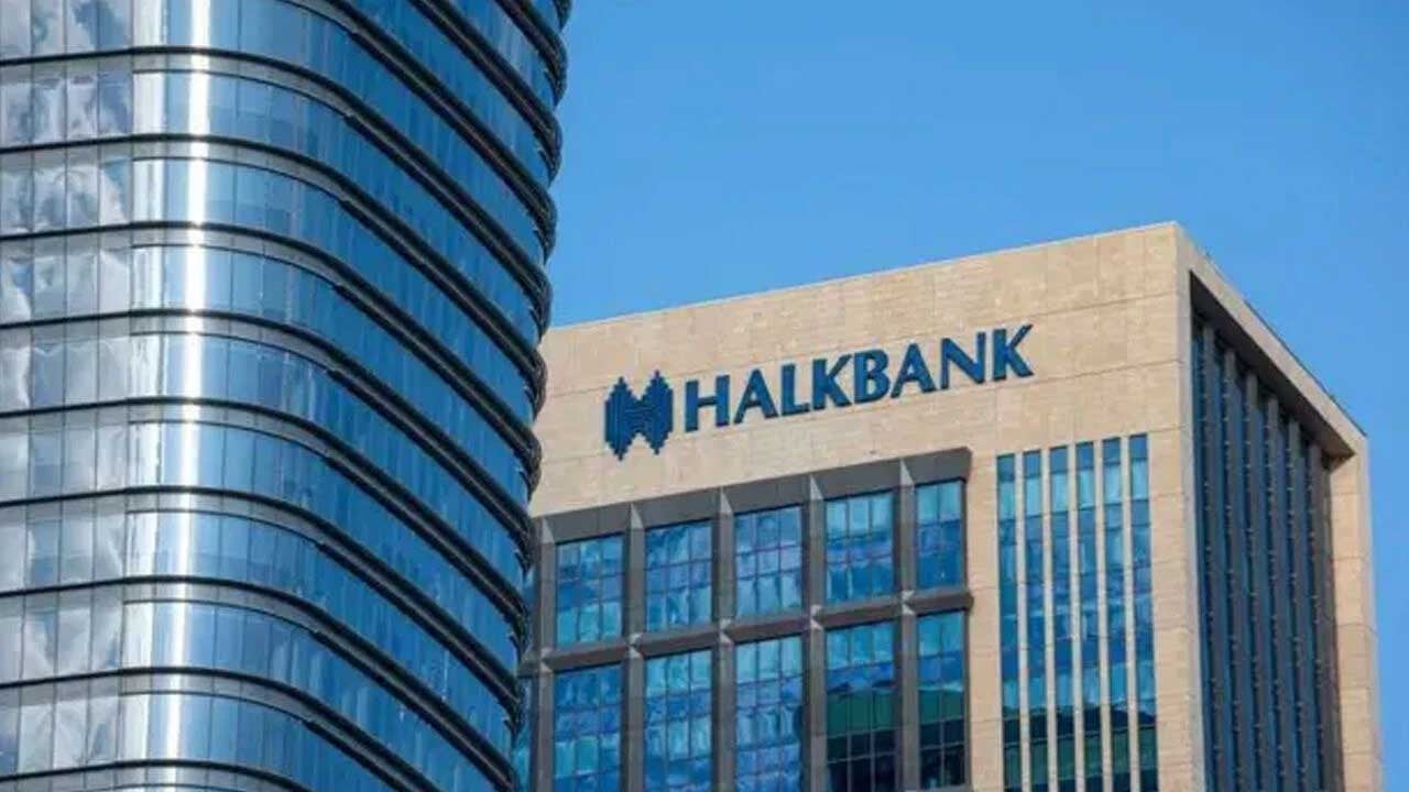 Fitch'ten Halkbank kararı