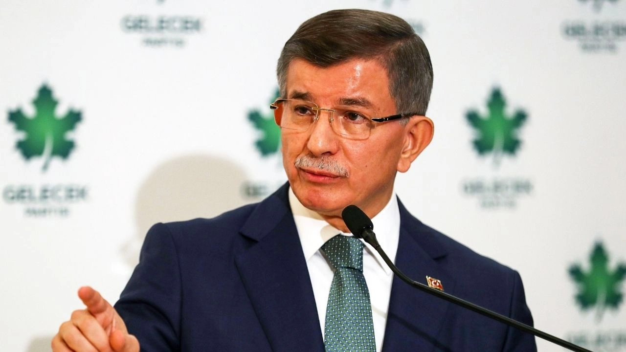 Fitili Davutoğlu ateşledi! Altılı masada büyük kriz