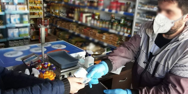 Fitre niyetiyle birinin market, bakkal borcu ödenir mi?