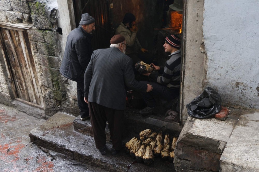 Fiyatı uygun olunca vatandaşlar kelle paçaya yöneldi 