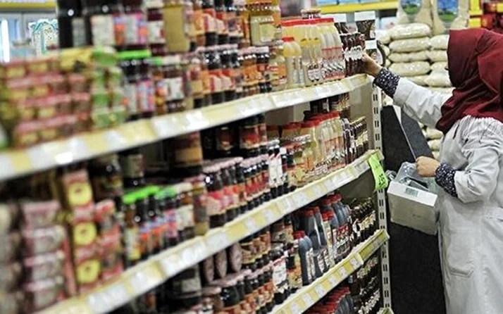 Fiyatlarda yüzde 50 indirim yaptılar! Bir kilo ürün kalmayacak