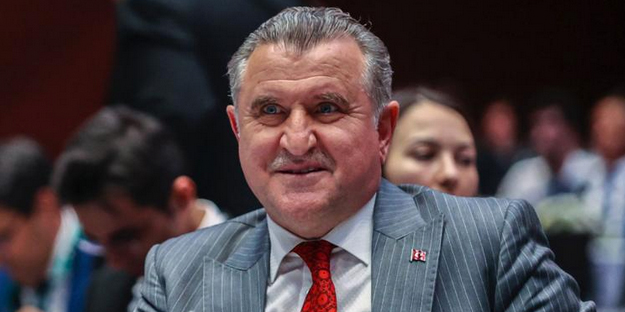 Flaş duyuru yapıldı: Gençlik ve Spor Bakanlığı resmen açıkladı...