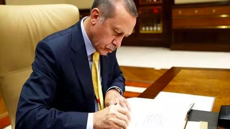 Flaş gelişme! Erdoğan imzaladı! O isimler görevden alındı