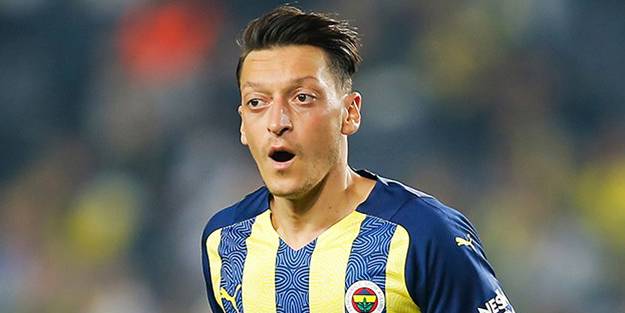 Flaş iddia: Mesut Özil her an gidebilir!