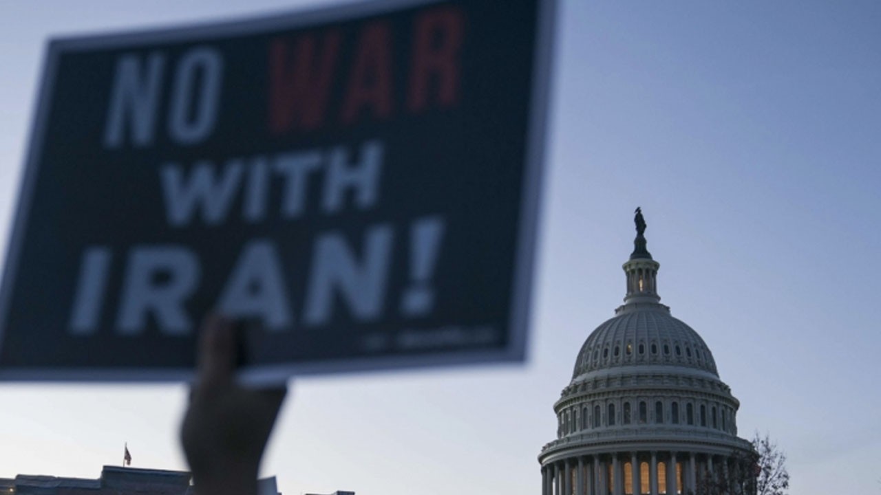 Flaş karar: İran'da hava kirliliği nedeniyle okullar tatil!