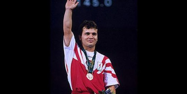 Flaş! Naim Süleymanoğlu'nun mezarı açılıyor!