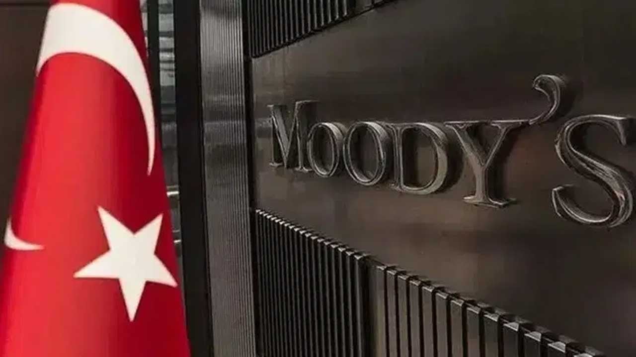 Fondaş ekonomistlere kötü haber! Moody’s Türkiye tahminini açıkladı