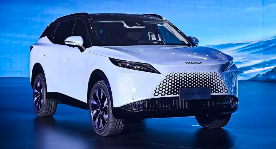 Ford, Honda ve Toyota'ya rakip geldi! Omoda 7 tanıtıldı