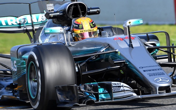 Formula 1 Japonya GP'nin kazananı Hamilton oldu