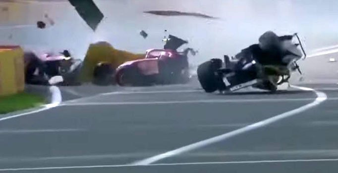 Formula pistinde feci kaza! Genç pilot Hubert hayatını kaybetti