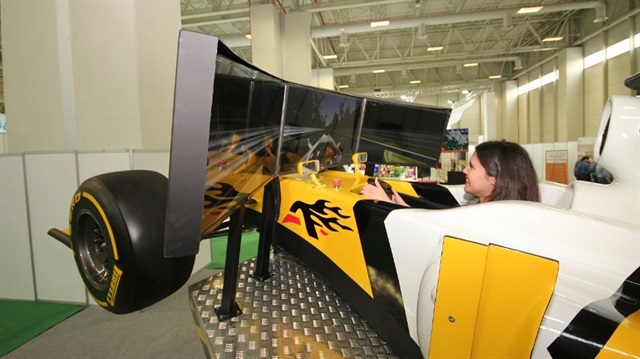 Formula1 pilotu hissini 5 dakika olsa tattılar