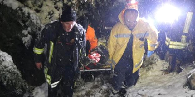 Fotoğraf merakı sonu oluyordu! 15 metreden yere çakıldı