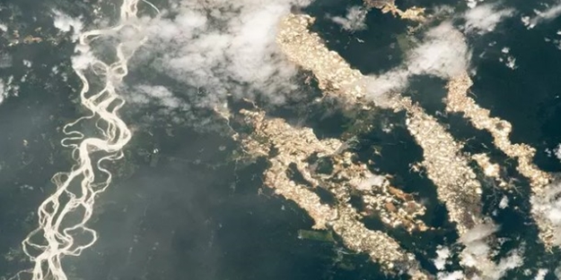 Fotoğraflarla ortaya çıktı! Altın akıyor