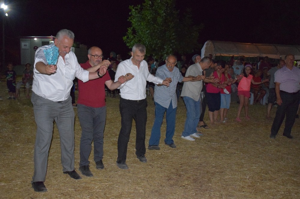 Fotokamp ateşi yakıldı 