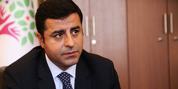 FOX'a mektup gönderen HDP'li Selahattin Demirtaş'tan adaylık açıklaması!