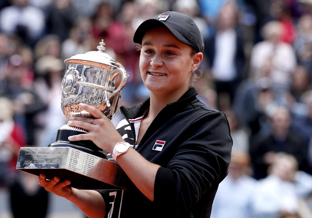 Fransa Açık’ta kadınlarda şampiyon Ashleigh Barty 