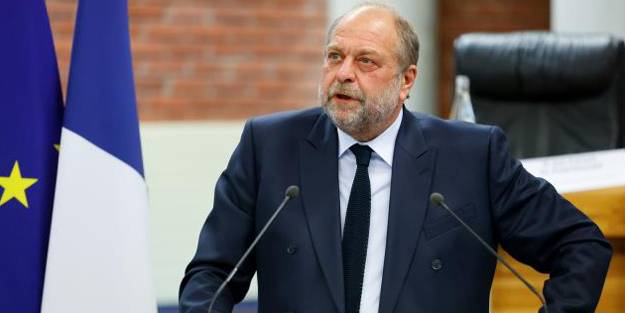 Fransa Adalet Bakanı hakkında resmen soruşturma başlatıldı