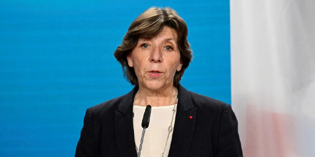 Fransa Dışişleri Bakanı Colonna Ermenistan'a gitti