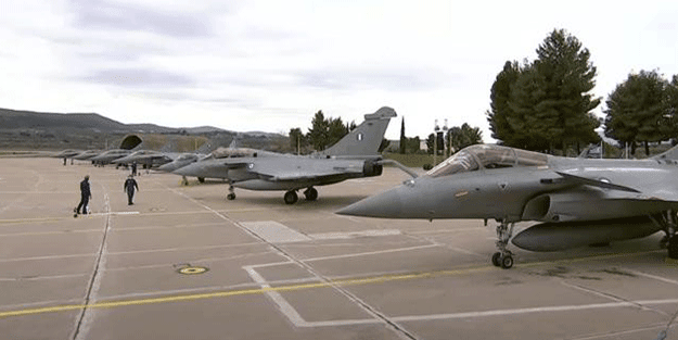 Türkiye’ye karşı kullanmak üzere satın aldılar! Savaş uçakları ülkeye indi