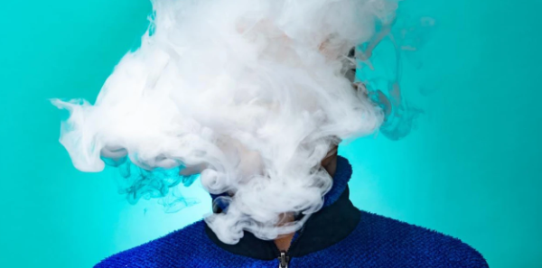 Fransa, tek kullanımlık elektronik sigaraların satışını yasaklamaya hazırlanıyor