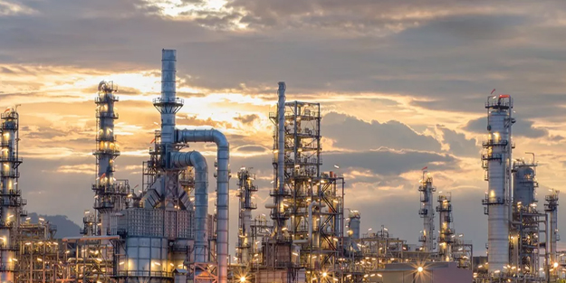 Fransa'da akaryakıt tedarik krizi! Sağlık, tarım, gıda sektörü hizmetleri zor durumda