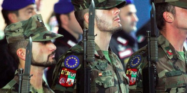 Fransa'da 'Avrupa ordusu' anketi! Yüzde 62'si 'Kurulmalı' dedi