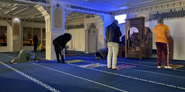 Fransa'da cami kapatmaya tuhaf gerekçe